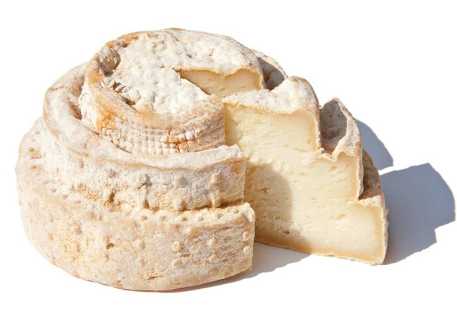 Montebore, antico formaggio piemontese riscoperto da Vallenostra