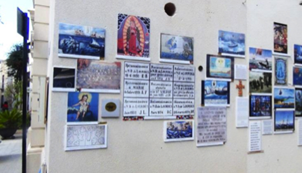 A Marettimo l’arte fa strada: Ex Voto e Poesie in mostra per le vie