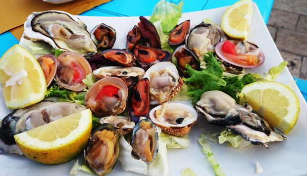 Pescheria La Lampara a Gallipoli (LE), aperitivi e crudi di pesce