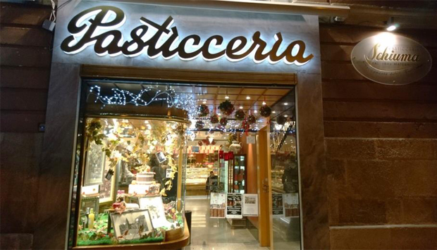 Pasticceria Schiuma a Matera, dolce tradizione di famiglia dal 1946