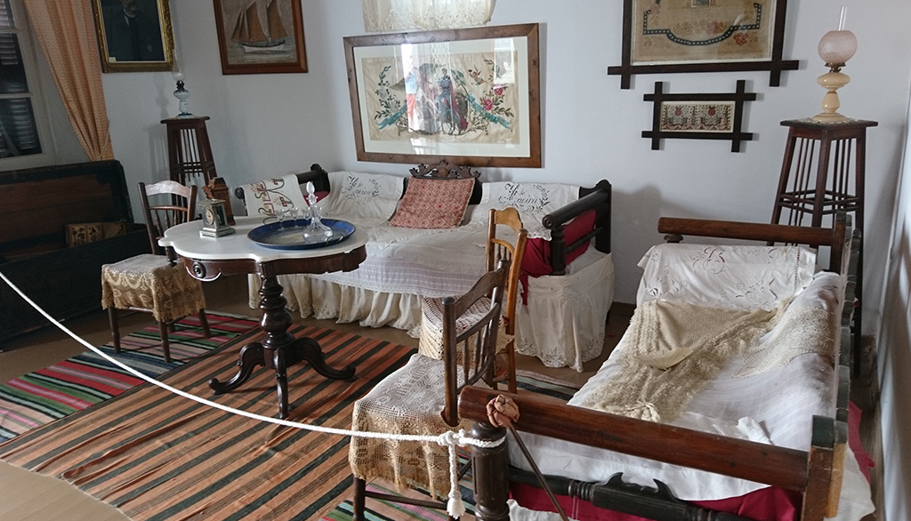 Museo Folkloristico e Storico di Milos, una casa tipica per narrare la vita nelle isole Cicladi in Grecia