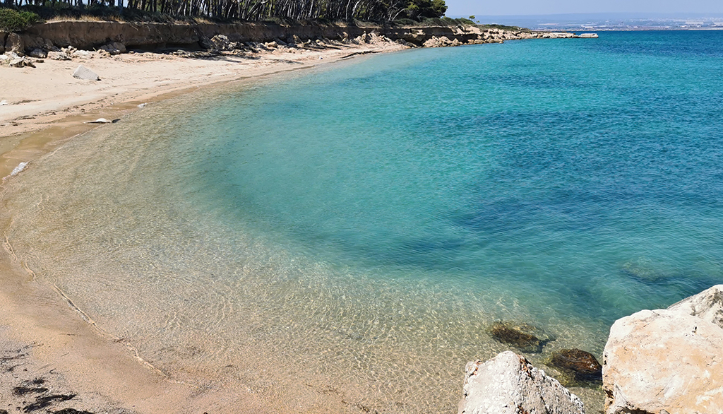 La meraviglia inarrivabile della spiaggia dell’Isola San Pietro, arcipelago delle Cheradi (Taranto)