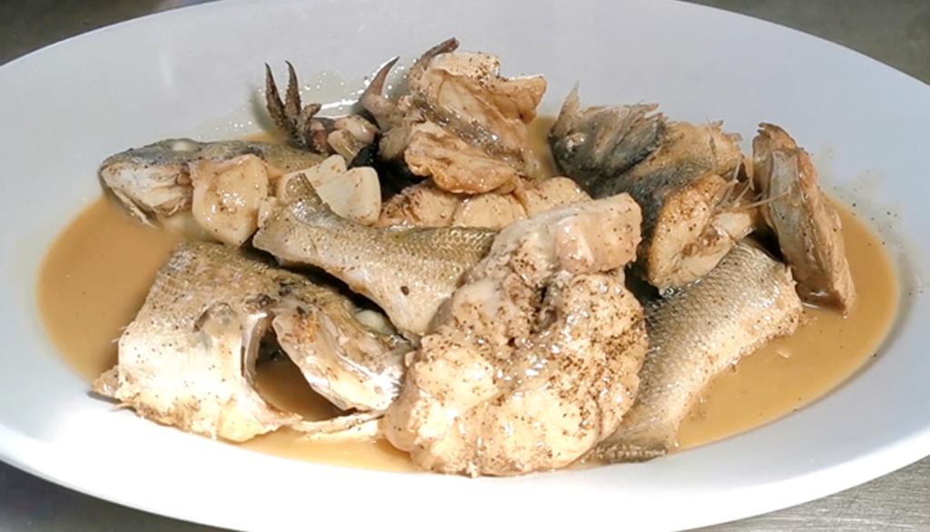 La video-ricetta del vero Boreto alla gradese, l’originale zuppa di pesce friulana di Grado (GO)