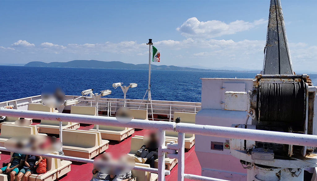 Ecco come sono i traghetti per l’Isola d’Elba di Toremar con partenza da Piombino
