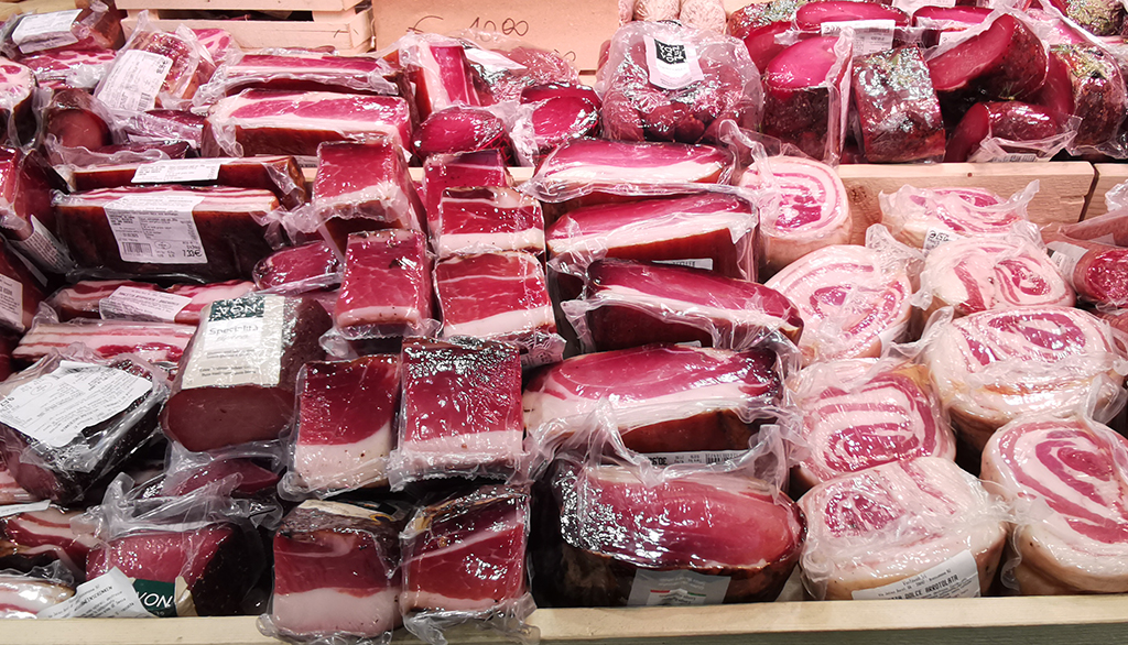Le prelibatezze dell’Alto Adige di Vontavon, grandi speck e salumi da antiche ricette di famiglia