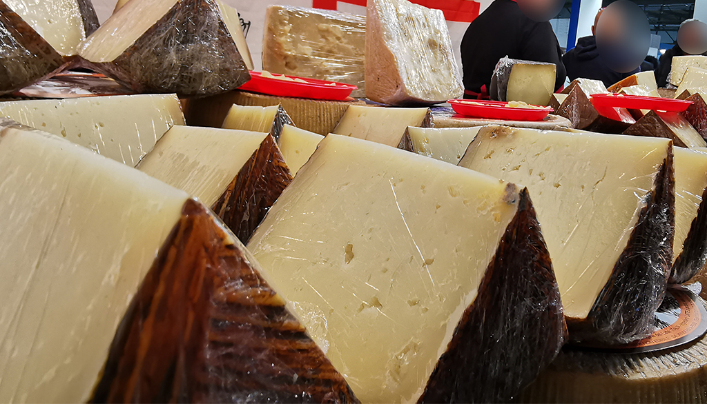 L’Armentizia Moderna, dalla Sardegna formaggi, ovini e caprini, freschi e stagionati