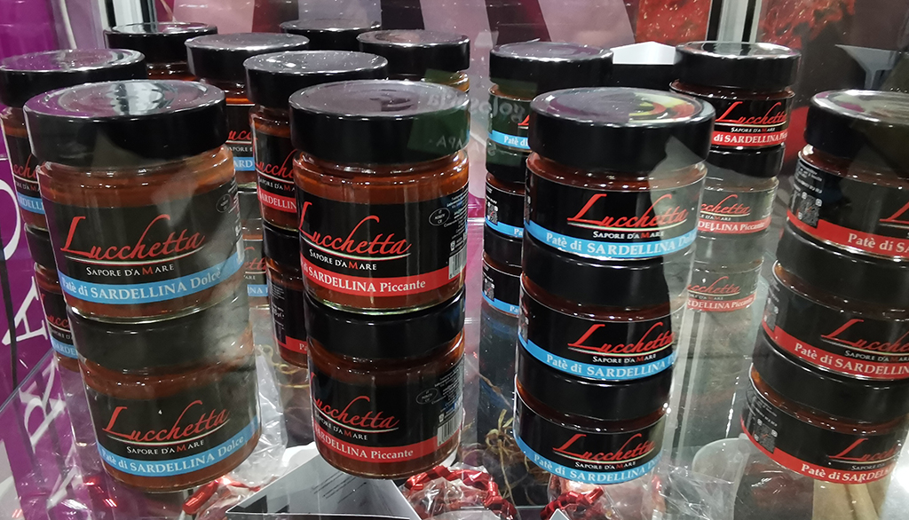 Laboratorio Lucchetta, prodotti gastronomici ittici della Calabria dalla Capitale della Sardella