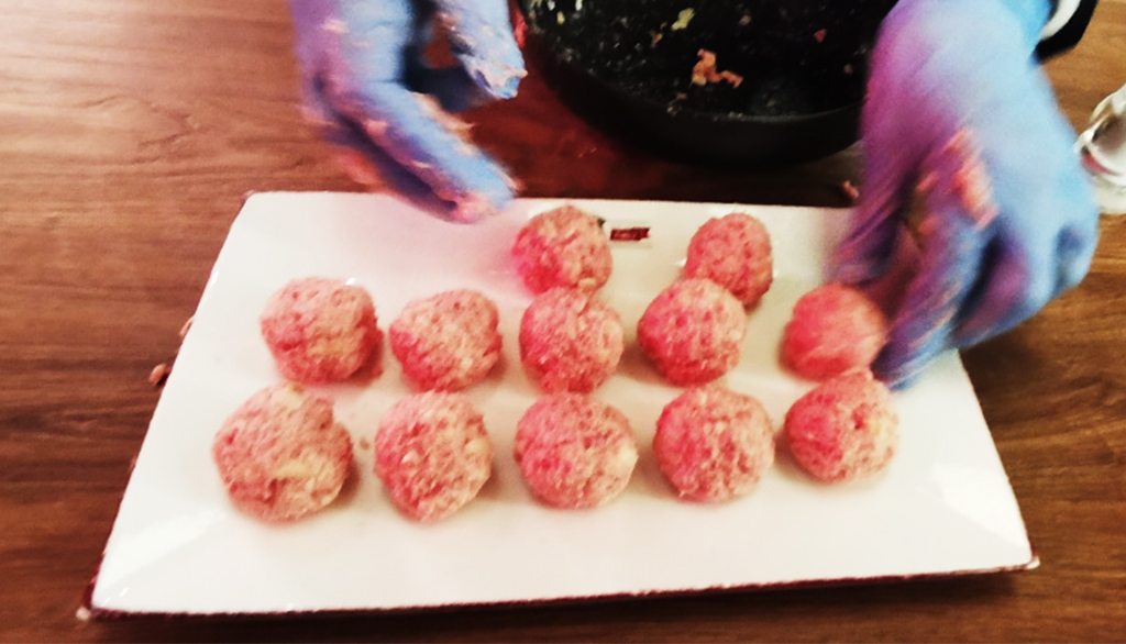 Come si fanno le ricette del libro “Polpette, una tira l’altra” di The Meatball Family